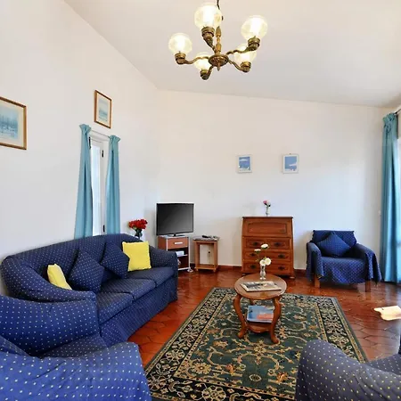 Villa Cinco By